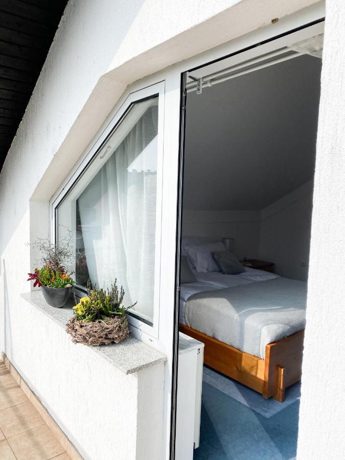 Fado Apartments Lendava Eksteriør billede